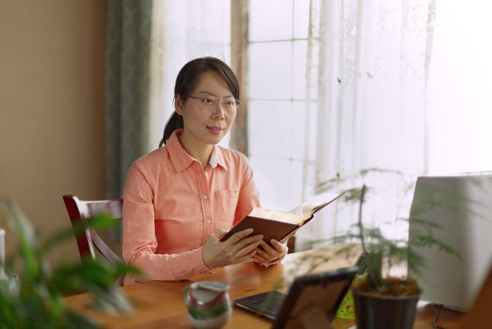 實行神的話  我和鄰居能和睦相處了