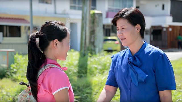 我不再「綁架」女兒的童年