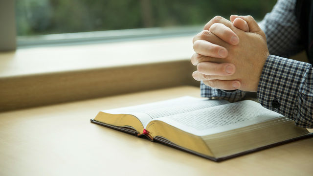 我不再定規神的性別了