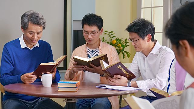 神根據什麽定規人的結局？