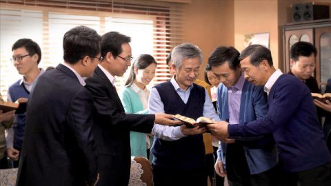 基督徒如何找到非拉鐵非教會
